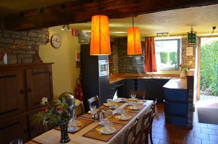 Gites Ferme De La Barriere Chimay Eksteriør billede